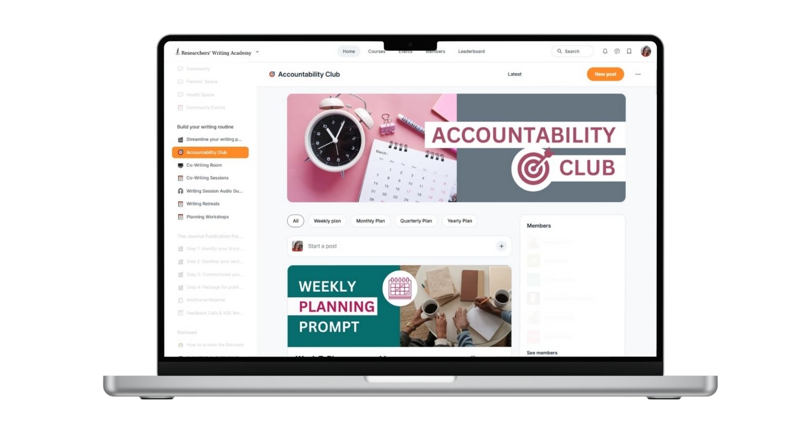 Screenshot of the Accountability Club inside the scientific writing program. 